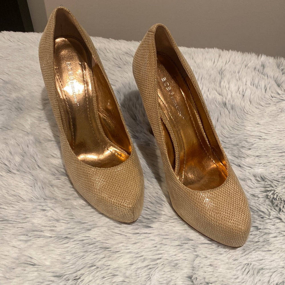 BCBG SHOES